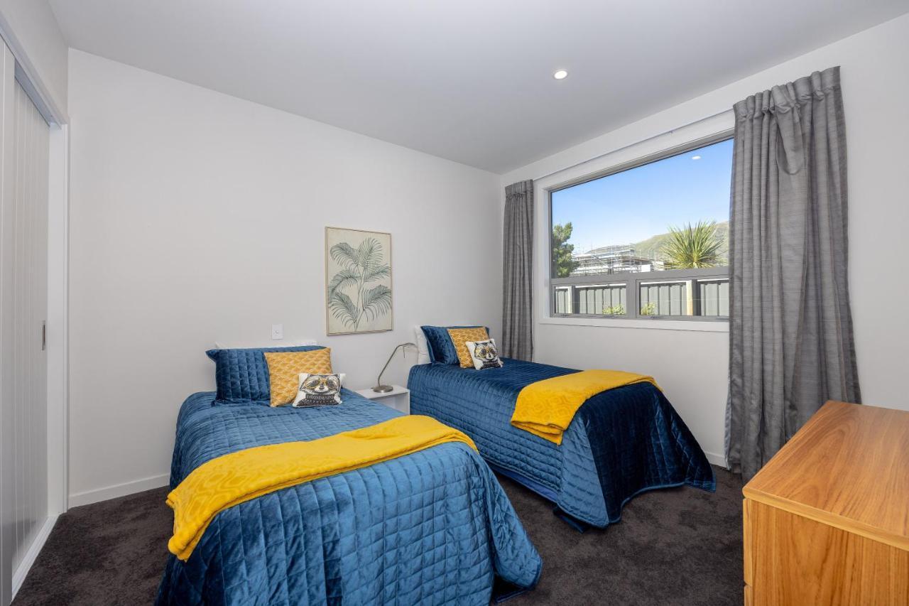 Prime Location On Warren St - 3 Bedroom Town House Wanaka Kültér fotó